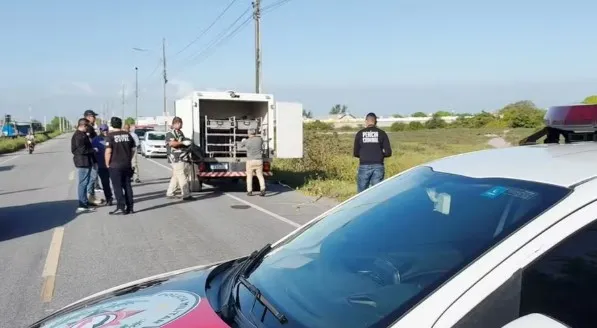 Homem é encontrado morto com marcas de tiros às margens da BR-230, em Cabedelo