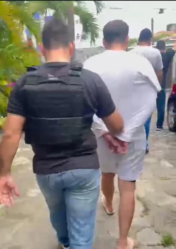 Homem é preso suspeito de adulterar carros alugados e simular roubos para aplicar golpe na Paraíba